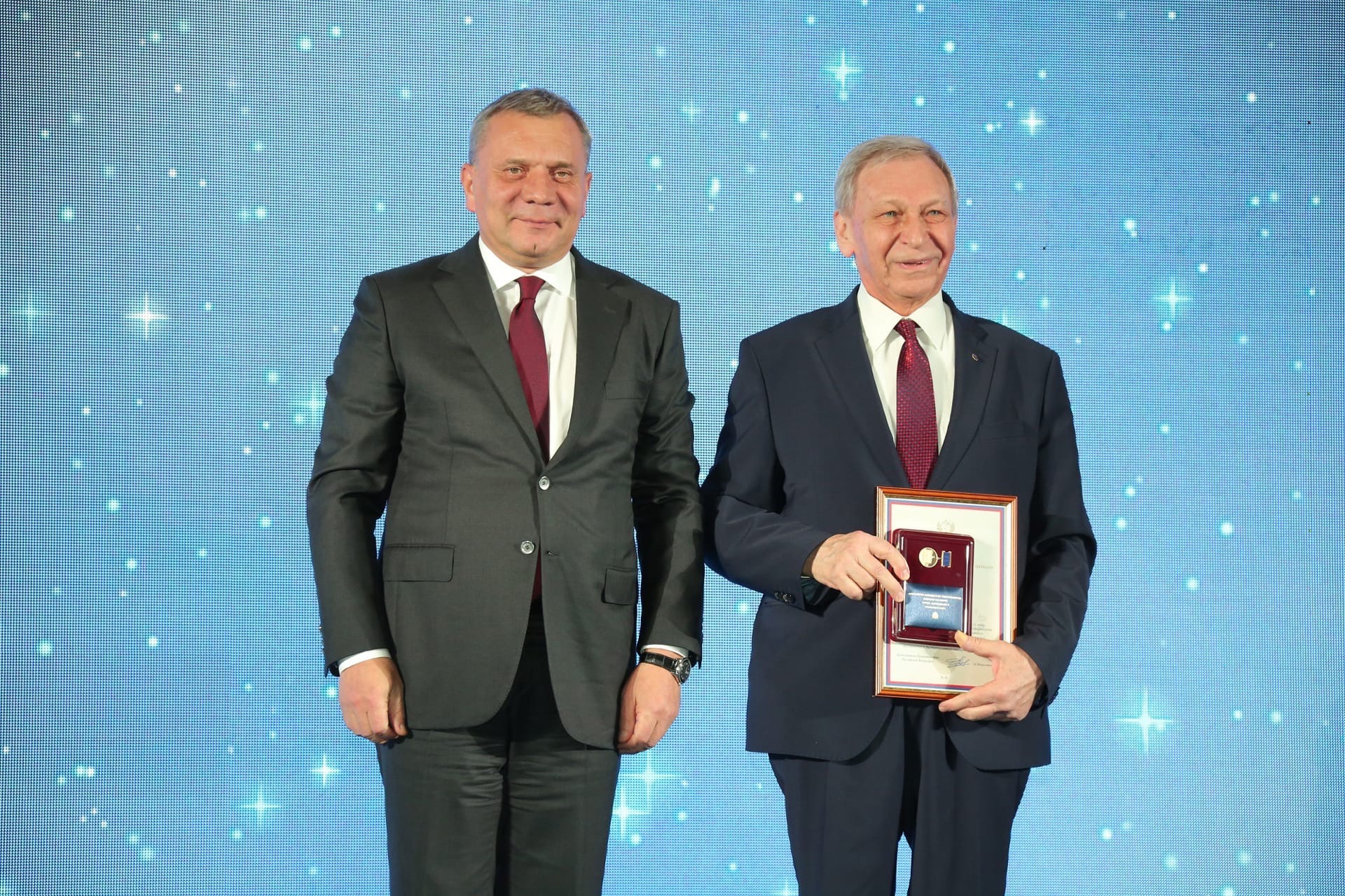 toZnikJ5SEM